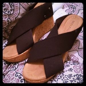 Black merona wedges